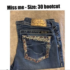 Miss Me Jeans - Size: 30 Inseam: 33 - Bootcut